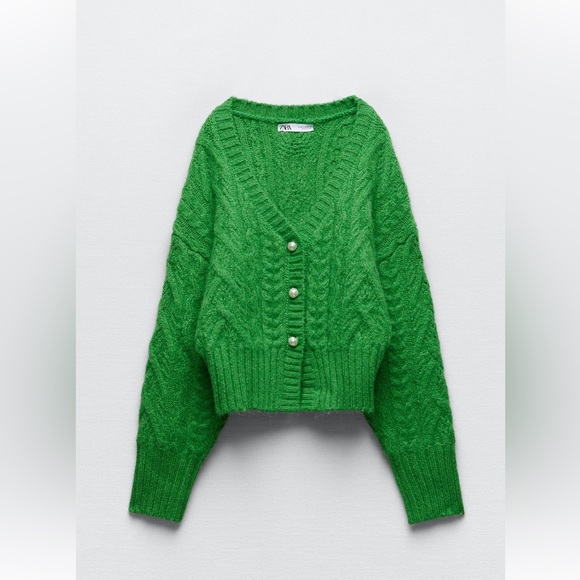 Zara Sweaters - Zara sweater